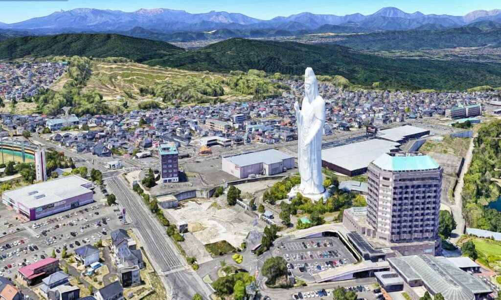 Tallest Statues in the World, Japan