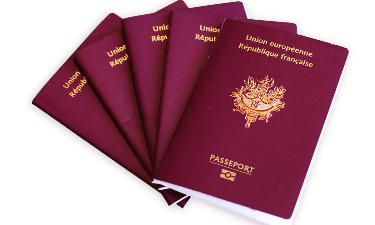 France Passport