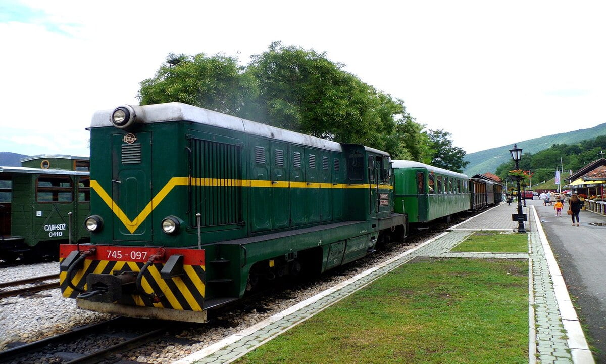 Sargan-Eight-Railway